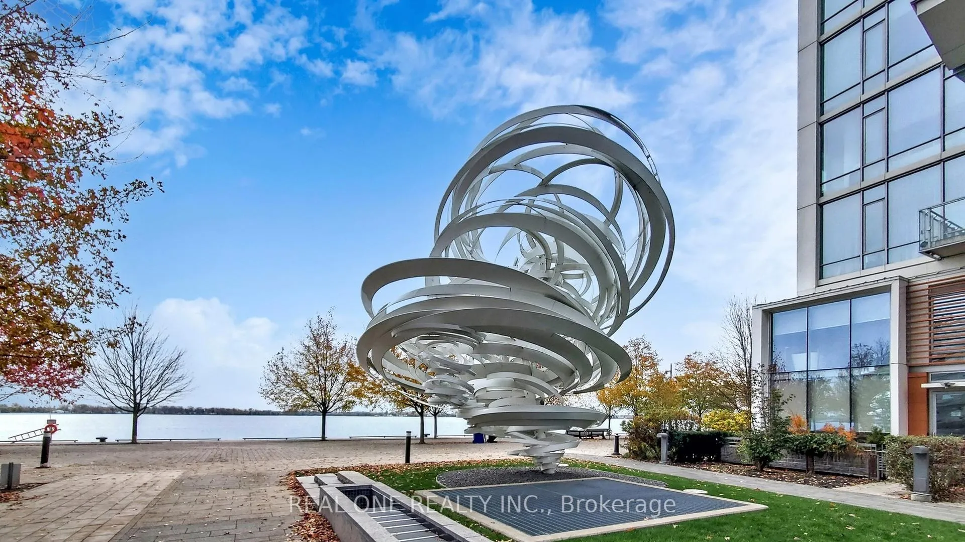 Photo 30 of Unit 907, 15 Queens Quay E, Toronto, Waterfront Communities — HOMEH