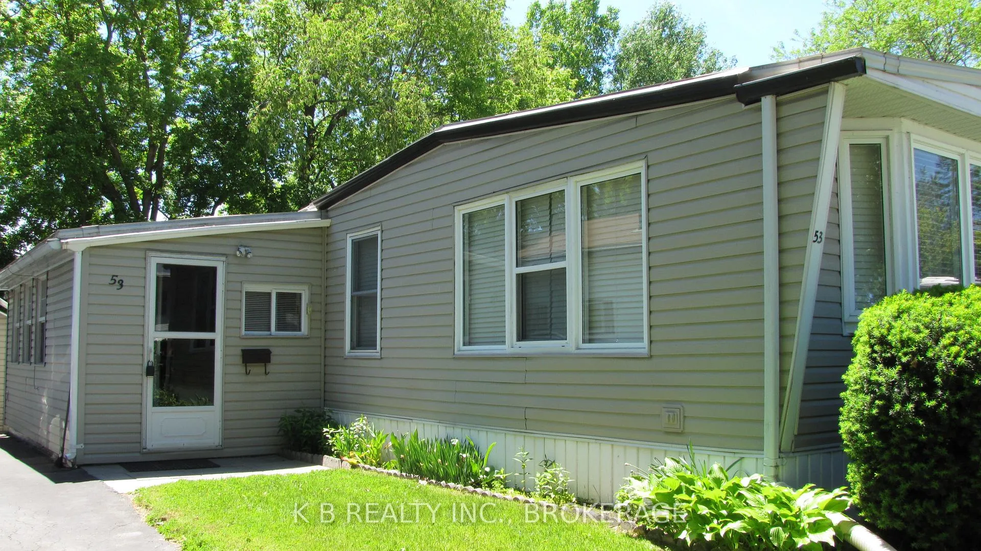 Photo 14 of 53 Worthington Way, Kingston, Rideau — HOMEH
