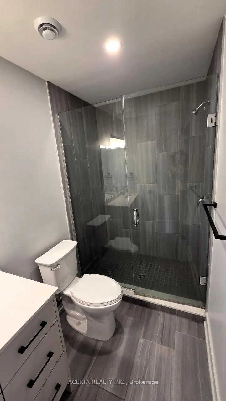 Photo 11 of Unit B, 1252 Trenton Avenue, Ottawa, Carlington — HOMEH