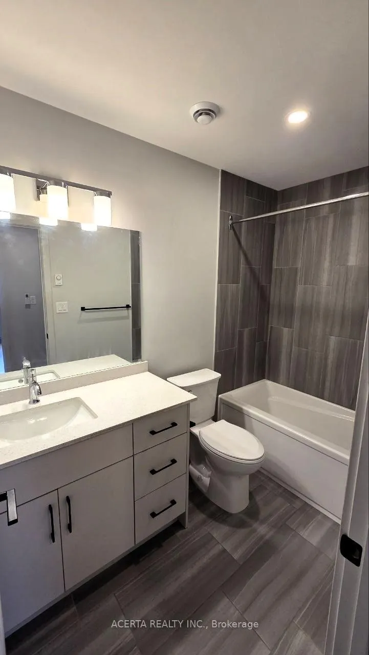 Photo 12 of Unit B, 1252 Trenton Avenue, Ottawa, Carlington — HOMEH