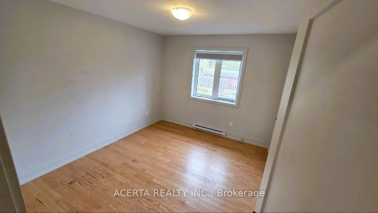 Photo 13 of Unit B, 1252 Trenton Avenue, Ottawa, Carlington — HOMEH