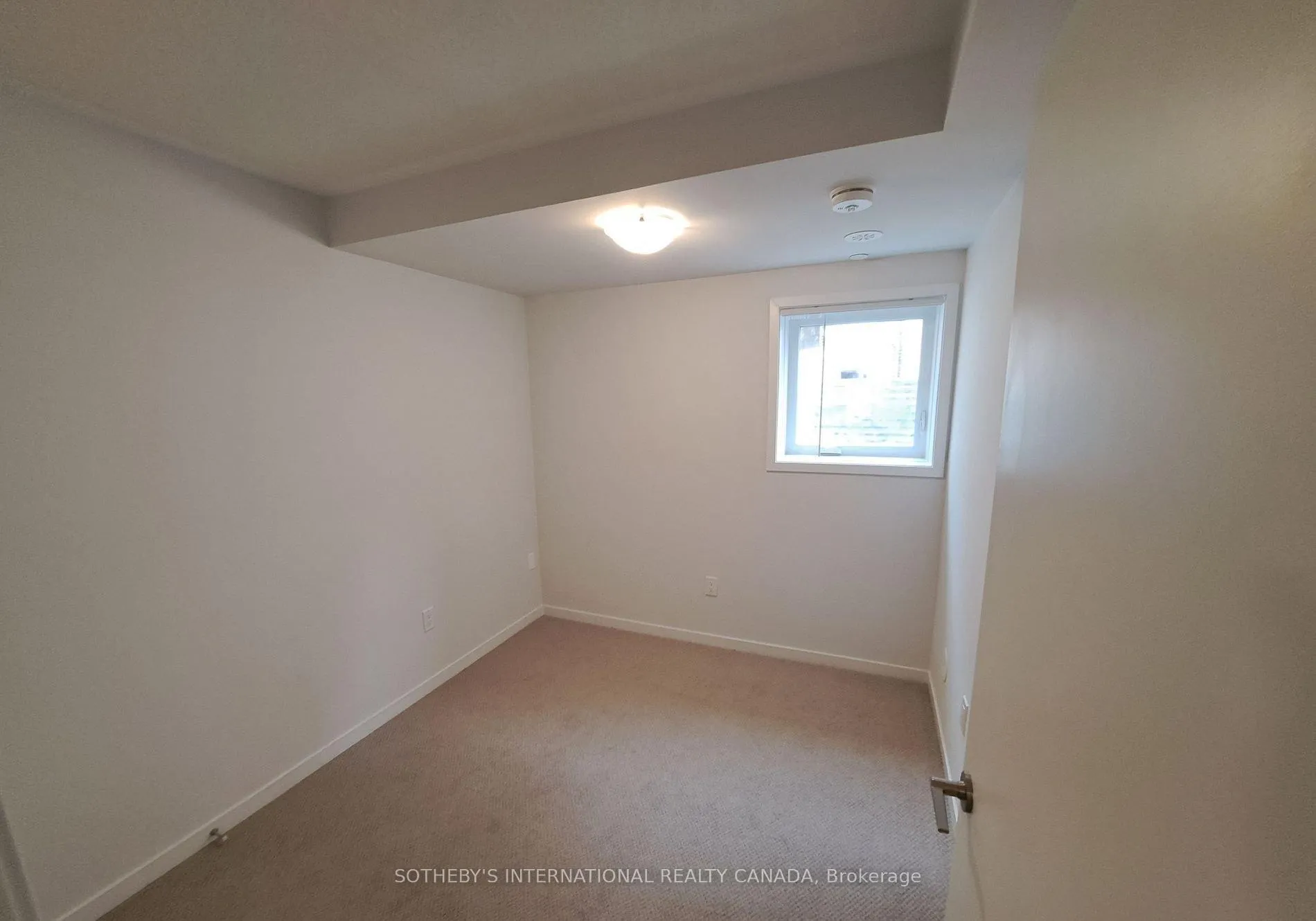 Photo 5 of Unit 77, 10 William Jackson Way, Etobicoke, New Toronto — HOMEH