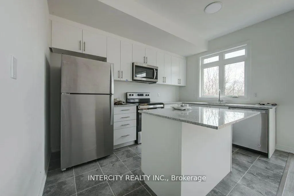 Photo 16 of 78 Sidney Rose Common N, St. Catharines, Glendale/Glenridge — HOMEH