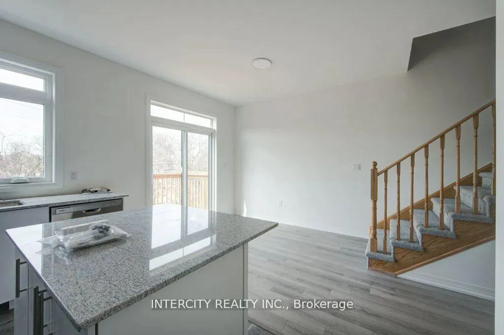 Photo 19 of 78 Sidney Rose Common N, St. Catharines, Glendale/Glenridge — HOMEH