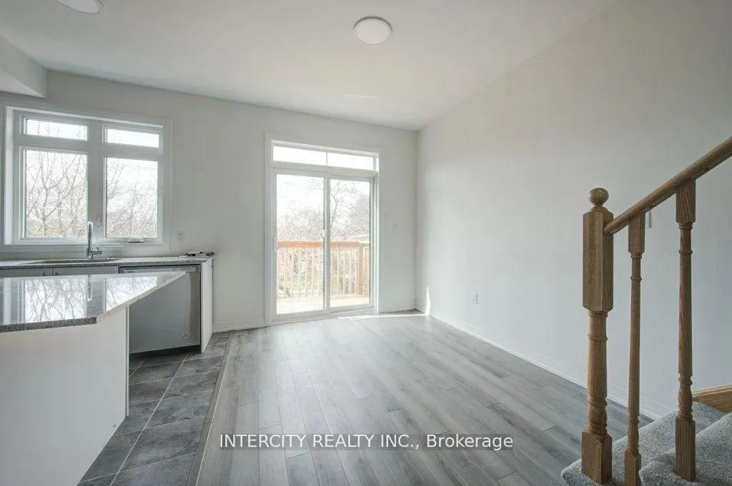 Photo 21 of 78 Sidney Rose Common N, St. Catharines, Glendale/Glenridge — HOMEH