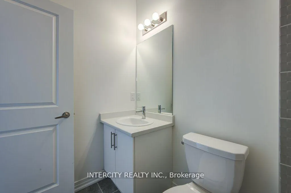 Photo 32 of 78 Sidney Rose Common N, St. Catharines, Glendale/Glenridge — HOMEH
