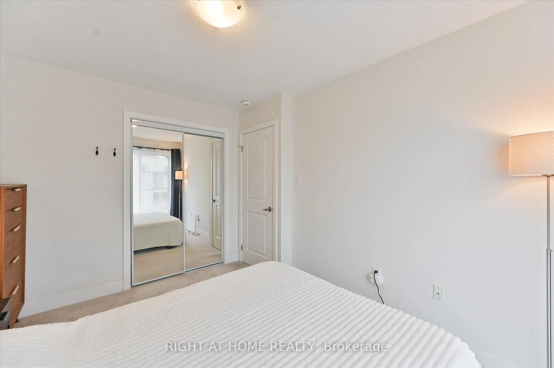 Photo 22 of 28 Pallock Hill Way, Whitby, Pringle Creek — HOMEH