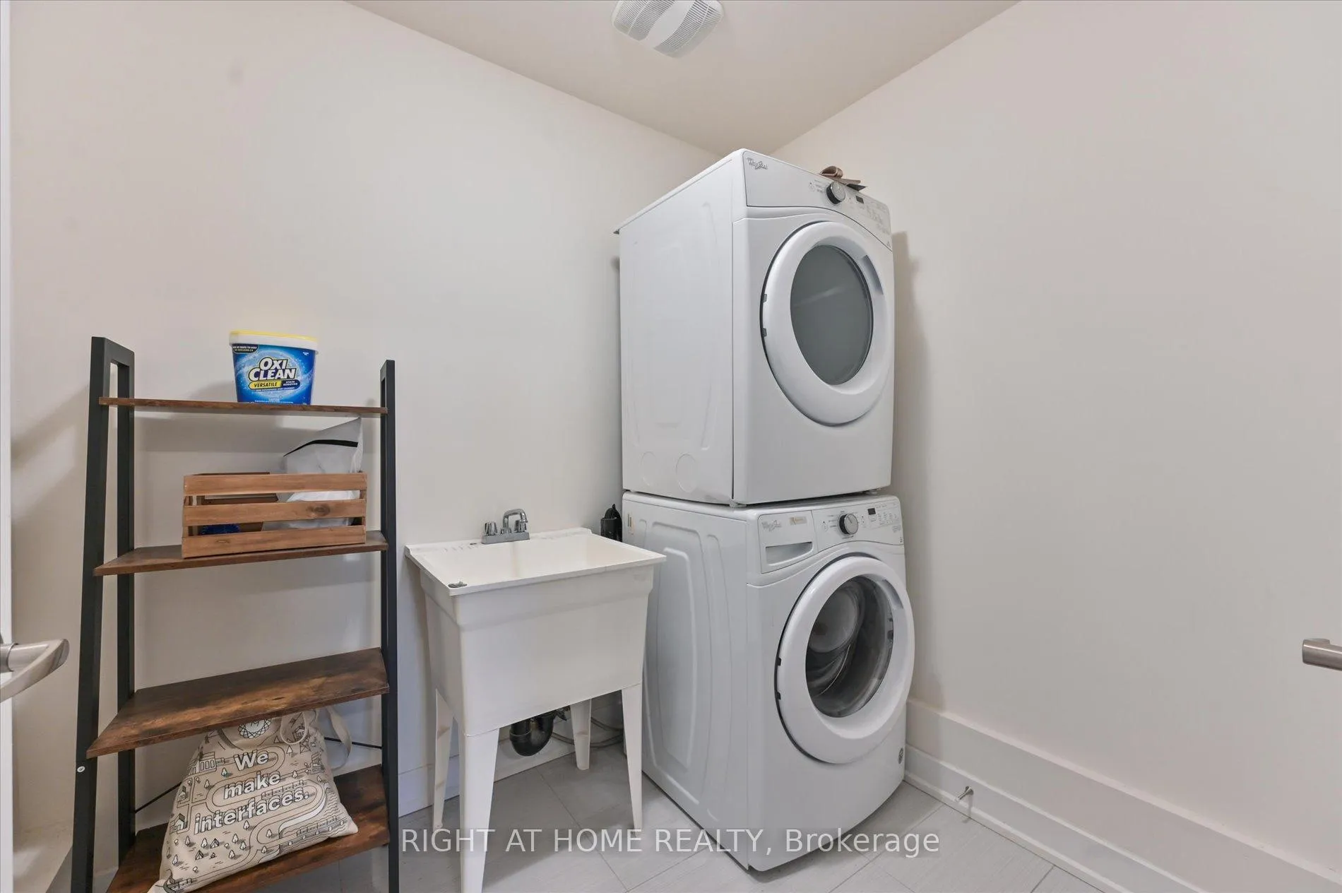 Photo 28 of 28 Pallock Hill Way, Whitby, Pringle Creek — HOMEH