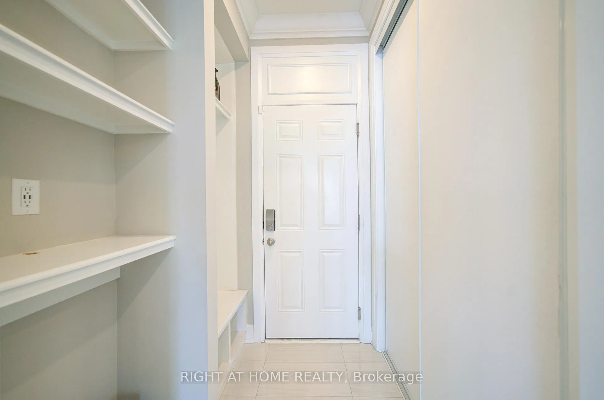 Photo 11 of 3007 Hollyberry Trail, Pickering, Rural Pickering — HOMEH