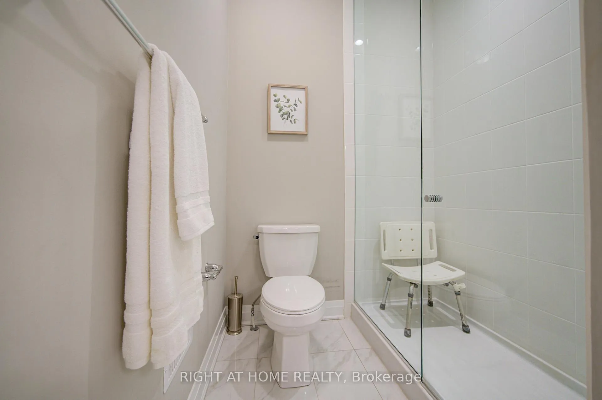 Photo 29 of 3007 Hollyberry Trail, Pickering, Rural Pickering — HOMEH