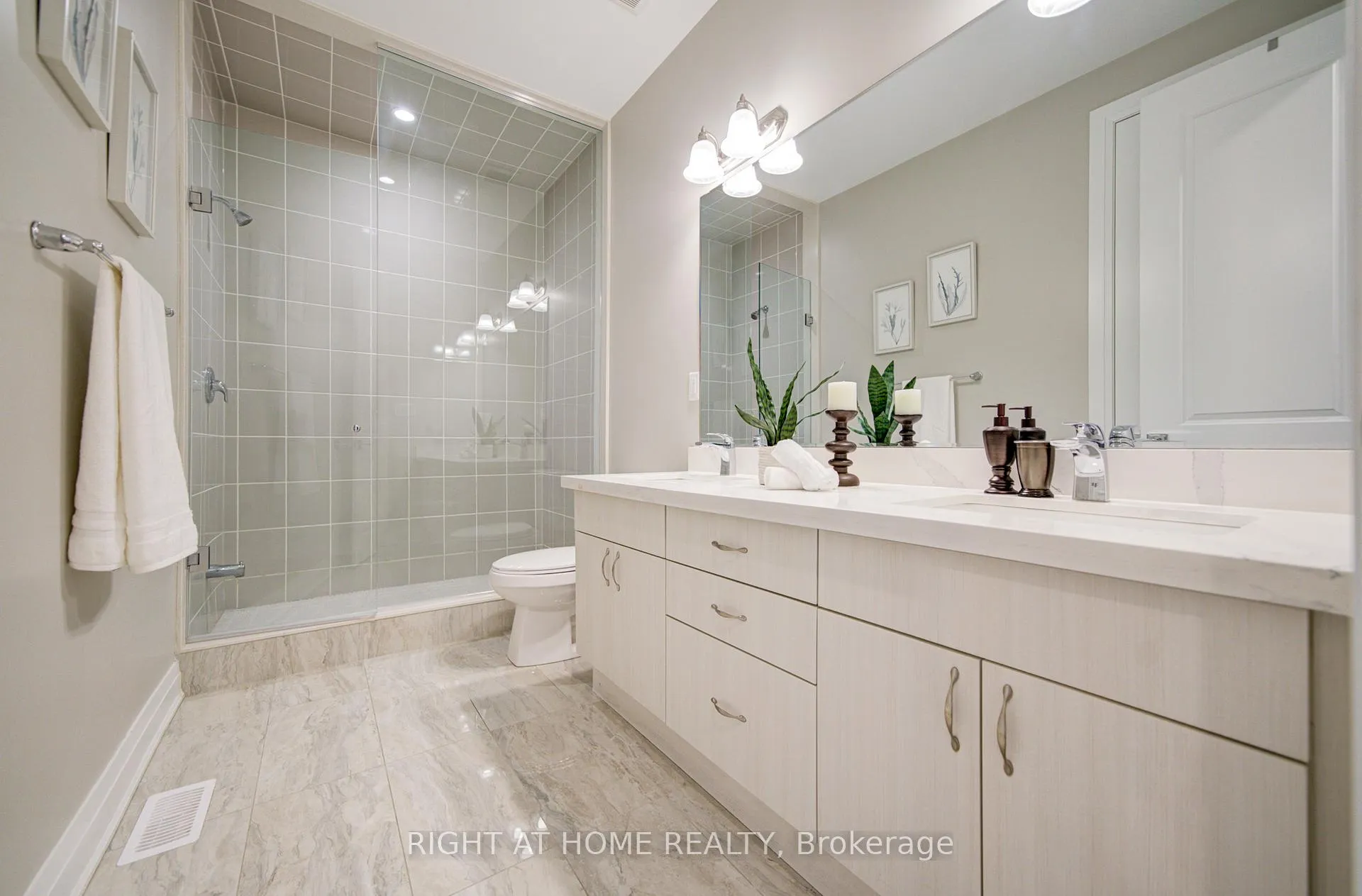Photo 32 of 3007 Hollyberry Trail, Pickering, Rural Pickering — HOMEH