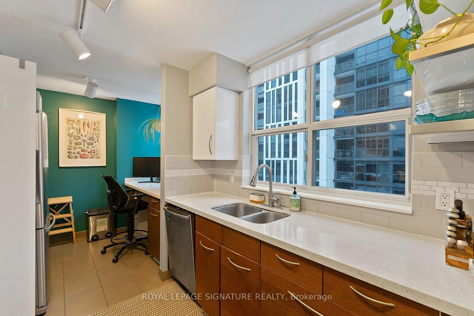 Photo 10 of Unit 412, 323 Richmond Street E, Toronto, Moss Park — HOMEH