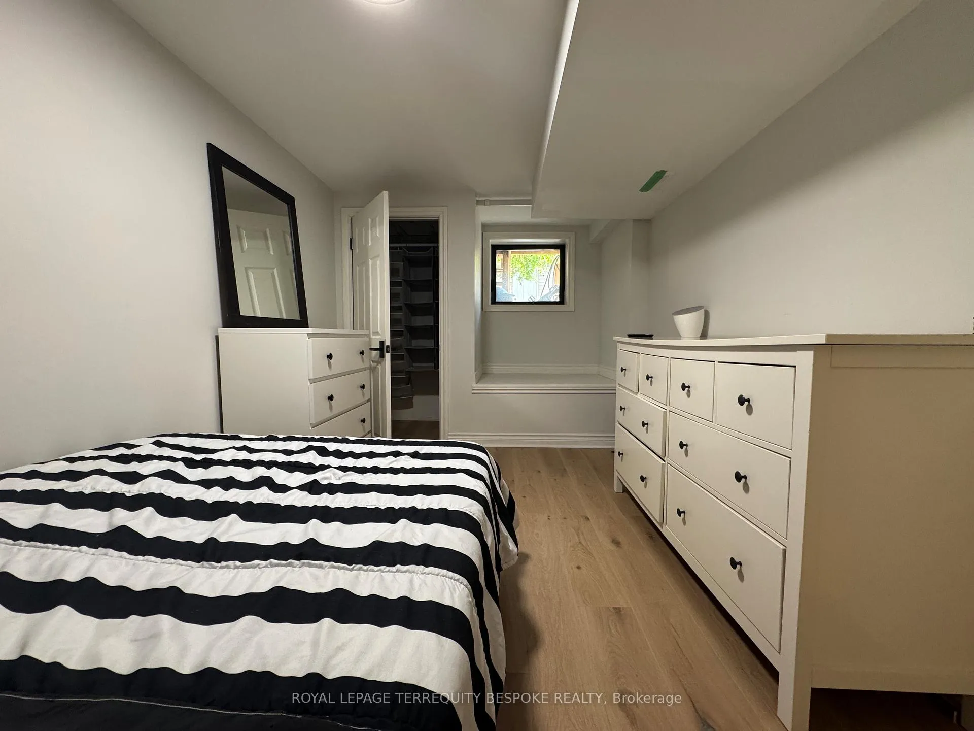 Photo 13 of Unit lower, 229 Caledonia Road, Toronto, Caledonia-Fairbank — HOMEH