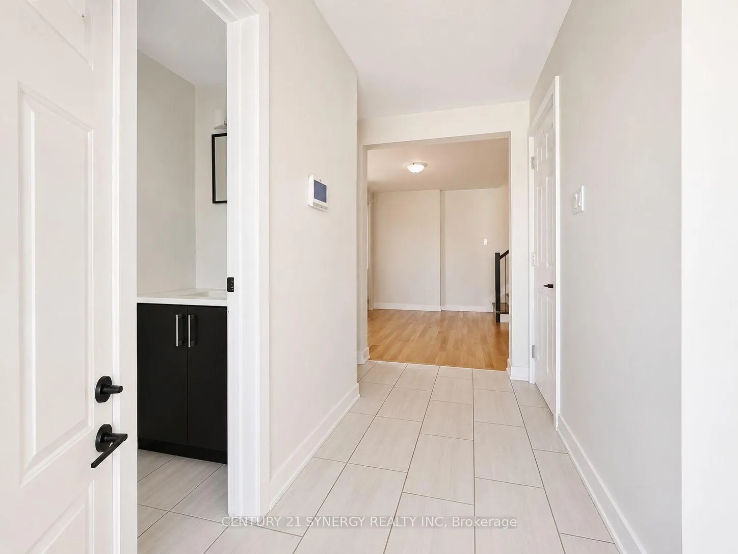 Photo 3 of 1768 Crux Road, Ottawa, Mer Bleue/Bradley Estates/Anderson Park — HOMEH