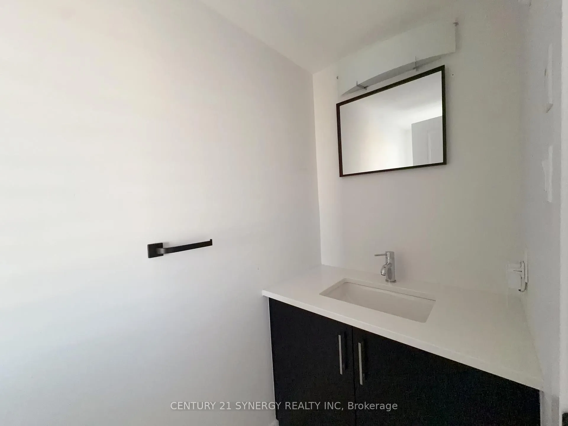 Photo 5 of 1768 Crux Road, Ottawa, Mer Bleue/Bradley Estates/Anderson Park — HOMEH