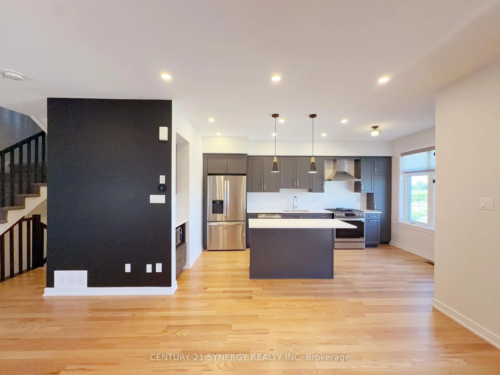 Photo 10 of 1768 Crux Road, Ottawa, Mer Bleue/Bradley Estates/Anderson Park — HOMEH