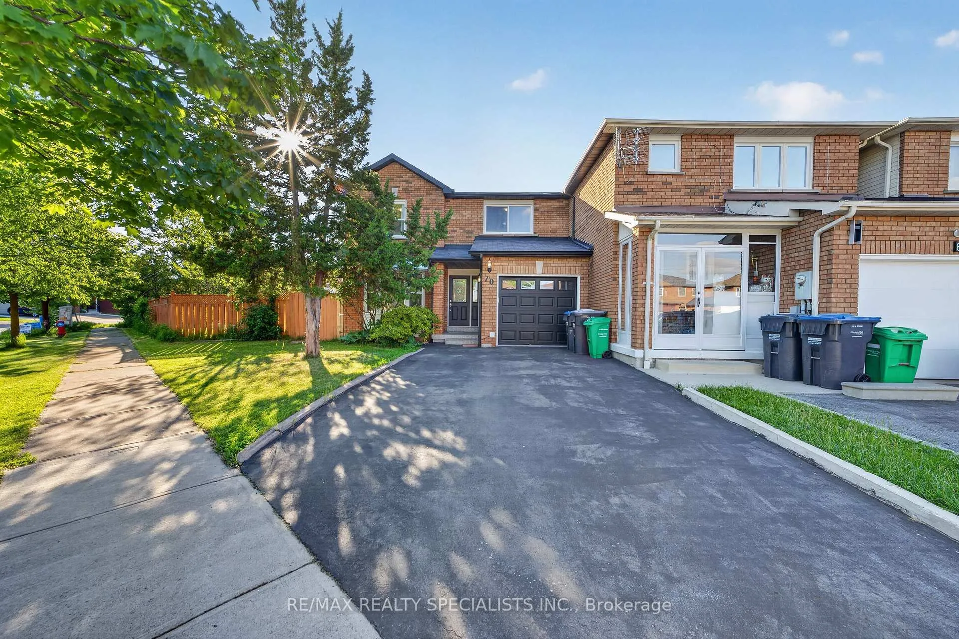 Photo 1 of 70 Tulip Drive, Brampton, Fletcher's Creek South — HOMEH