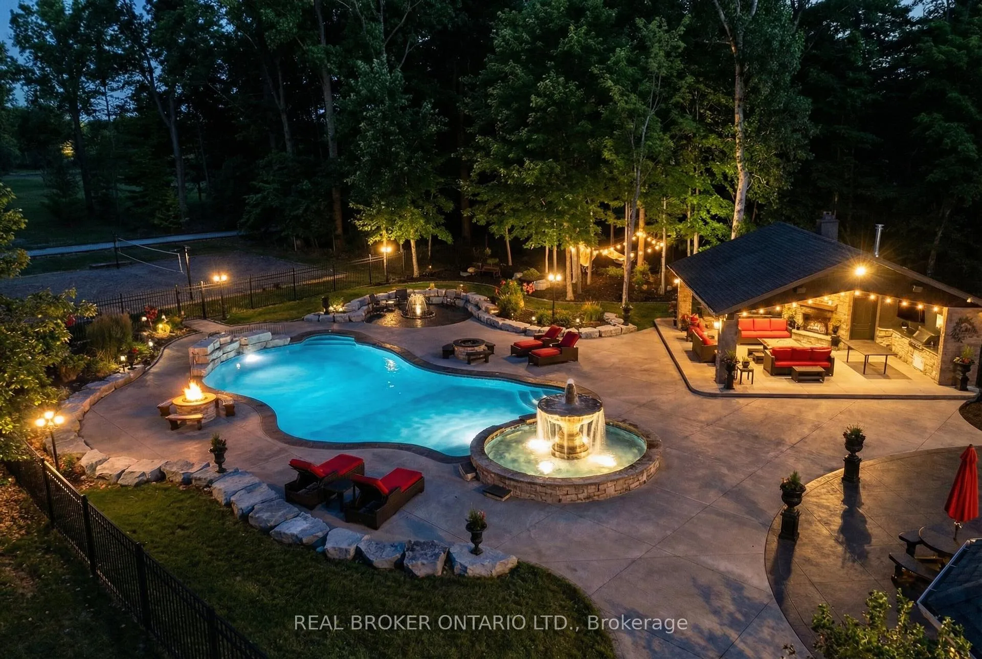 Photo 3 of 2600 Maple Street, Pelham, North Pelham — HOMEH