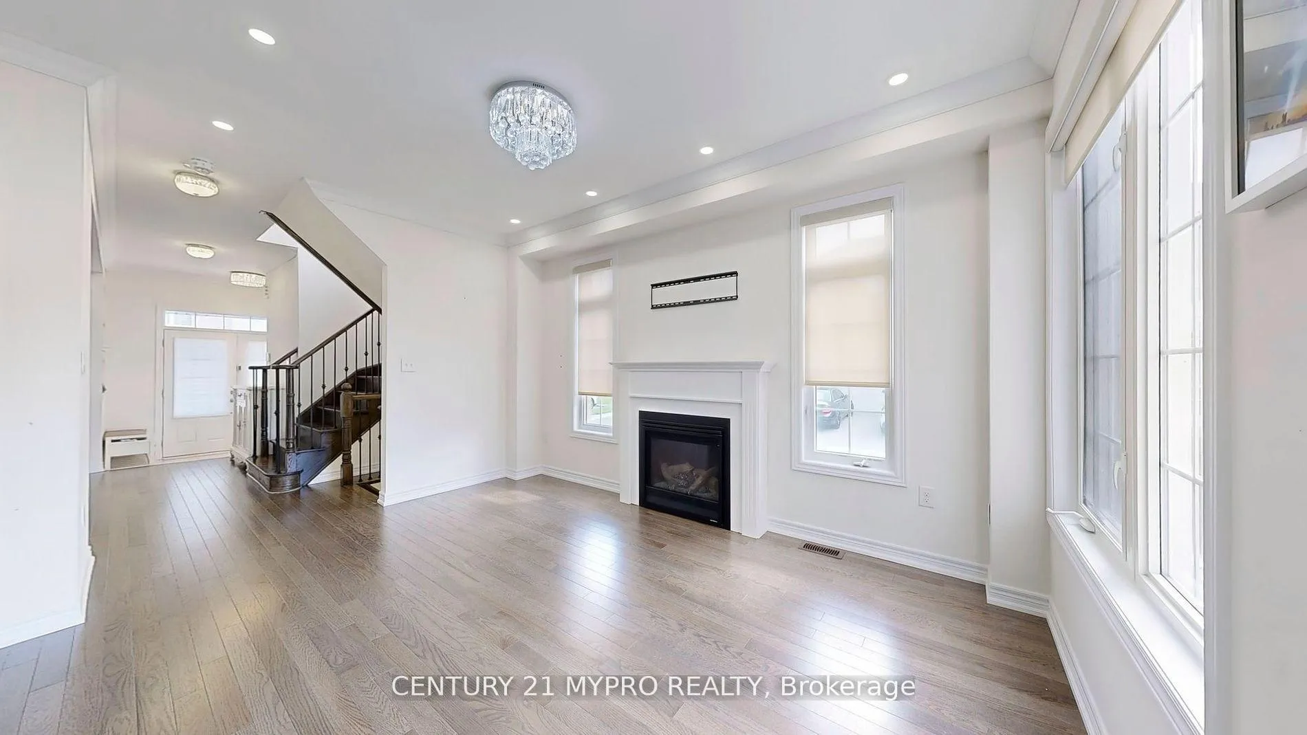 Photo 6 of 13 Rexford Drive N, Markham, Cornell — HOMEH