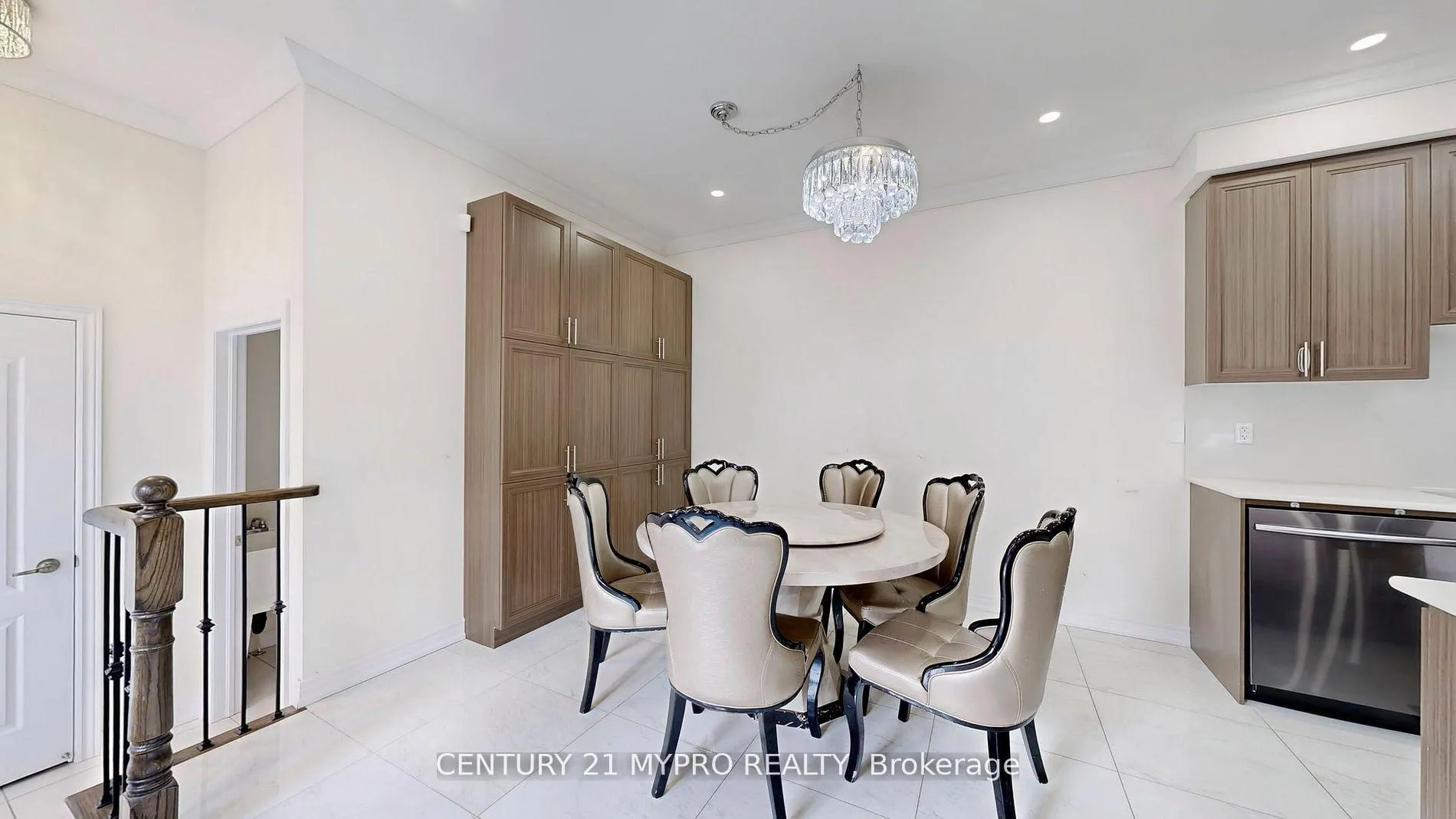 Photo 9 of 13 Rexford Drive N, Markham, Cornell — HOMEH
