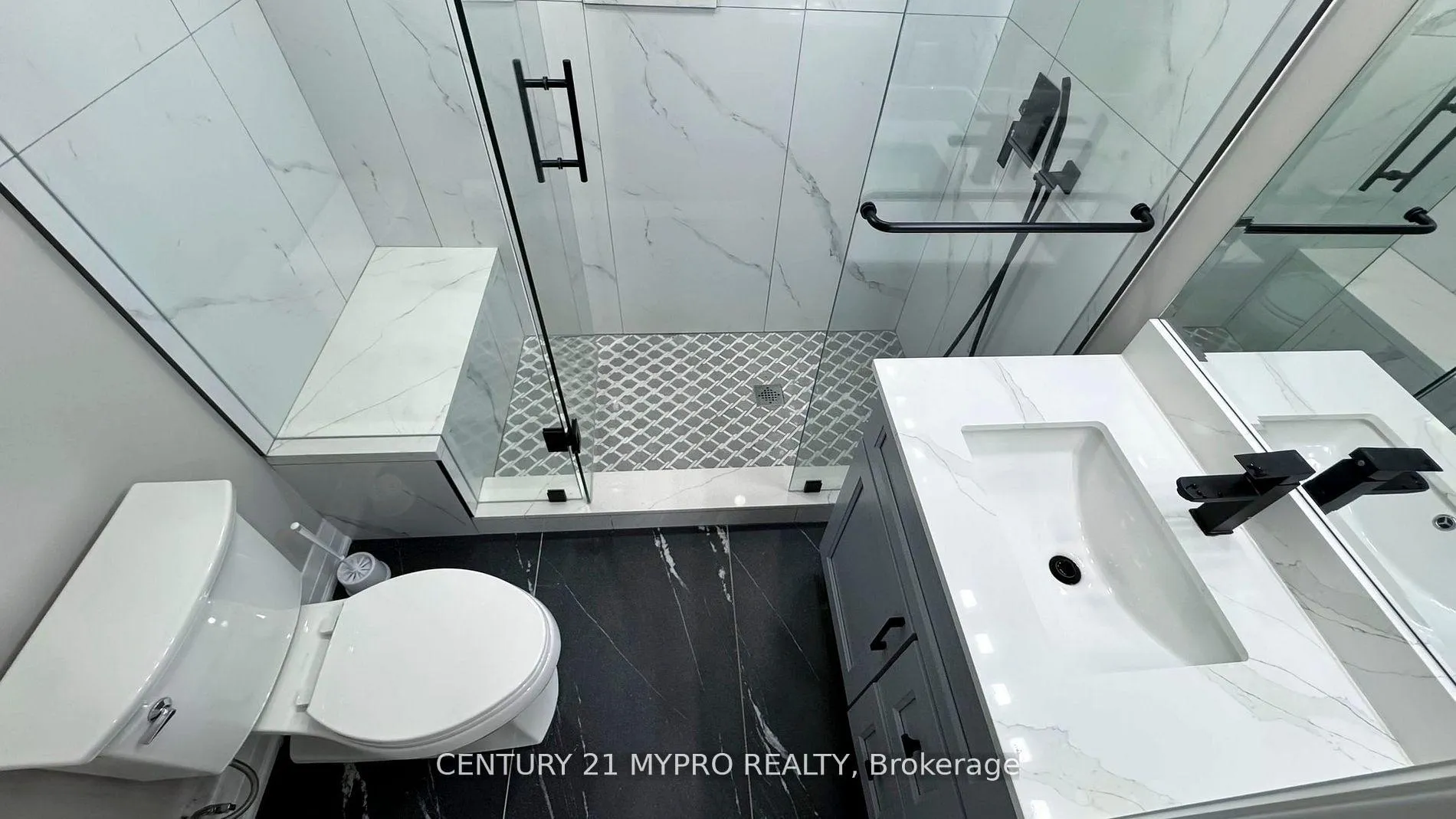 Photo 33 of 13 Rexford Drive N, Markham, Cornell — HOMEH