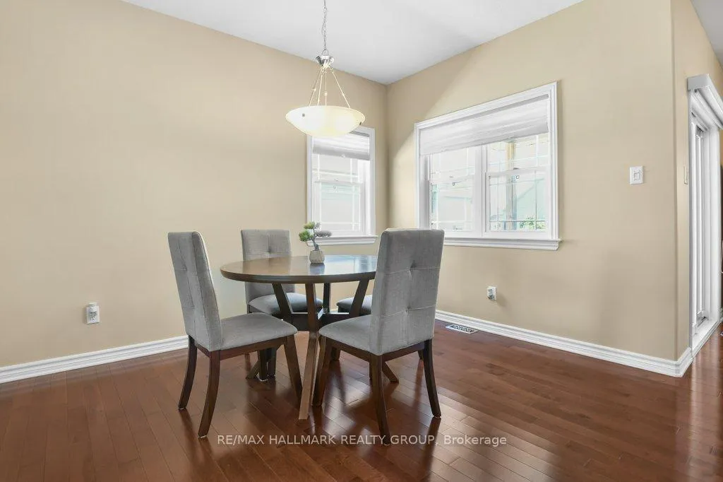 Photo 18 of 90 Carter Crescent, Arnprior — HOMEH
