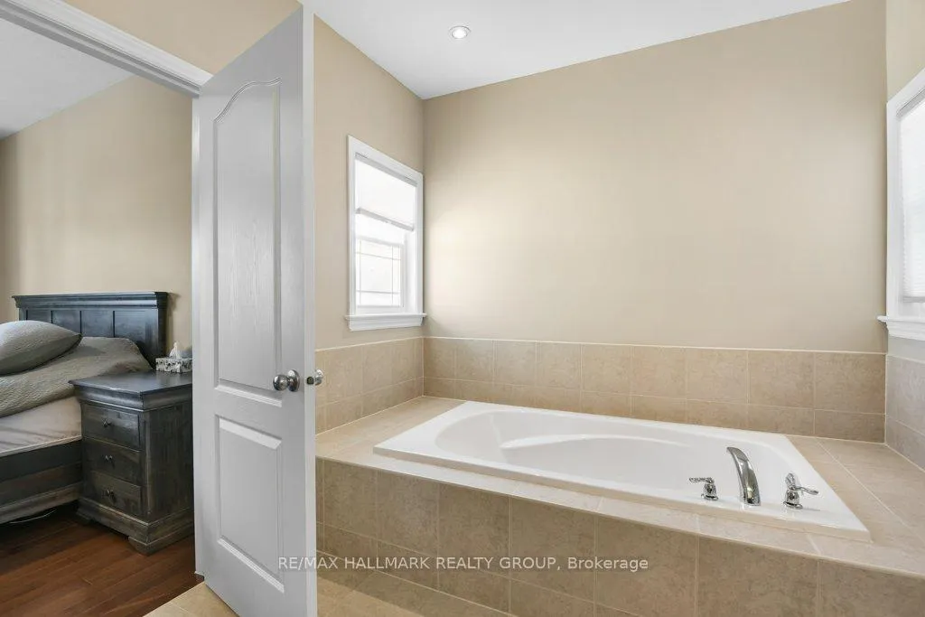 Photo 36 of 90 Carter Crescent, Arnprior — HOMEH