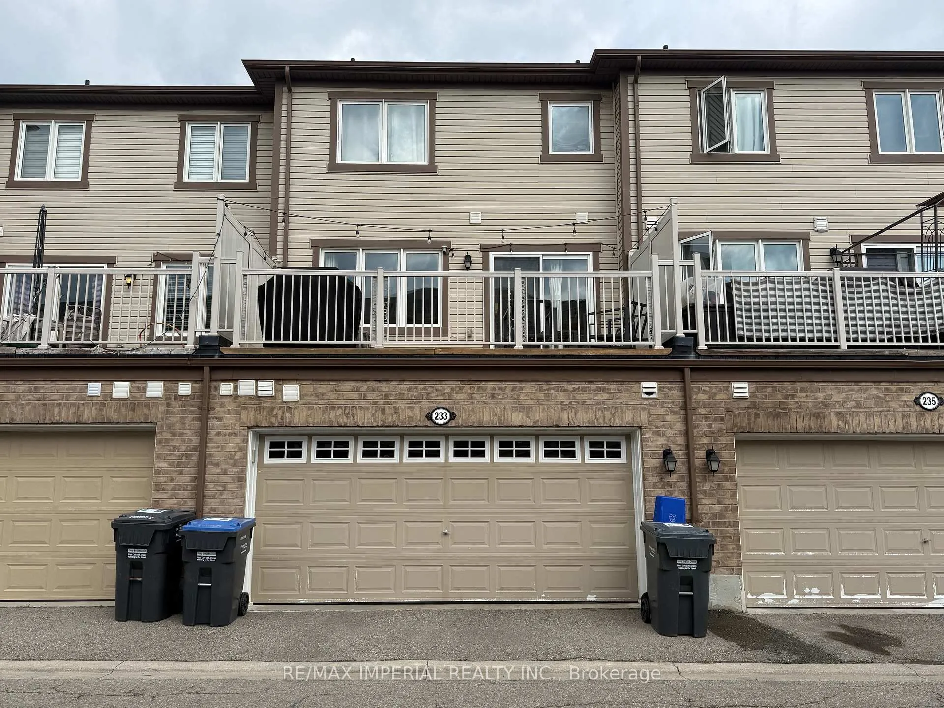 Photo 21 of 233 Remembrance Drive, Brampton, Northwest Brampton — HOMEH