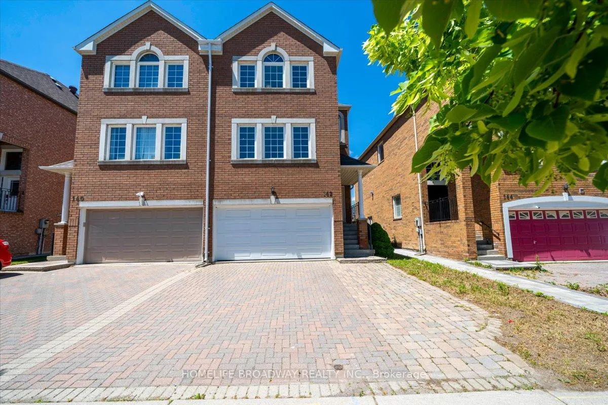 Photo 2 of 142 Leitchcroft Crescent, Markham, Commerce Valley — HOMEH
