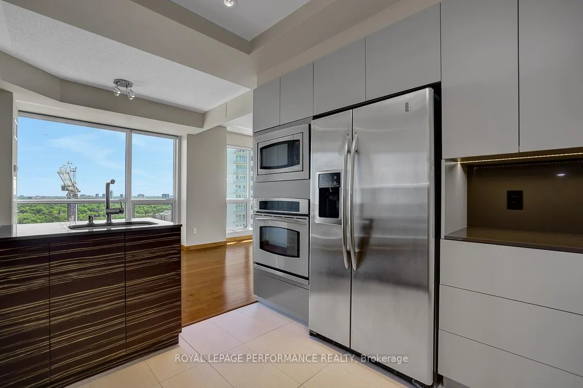 Photo 13 of Unit 2101, 38 Metropole Private, Ottawa, Westboro North — HOMEH