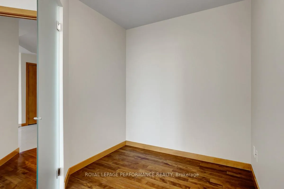Photo 19 of Unit 2101, 38 Metropole Private, Ottawa, Westboro North — HOMEH