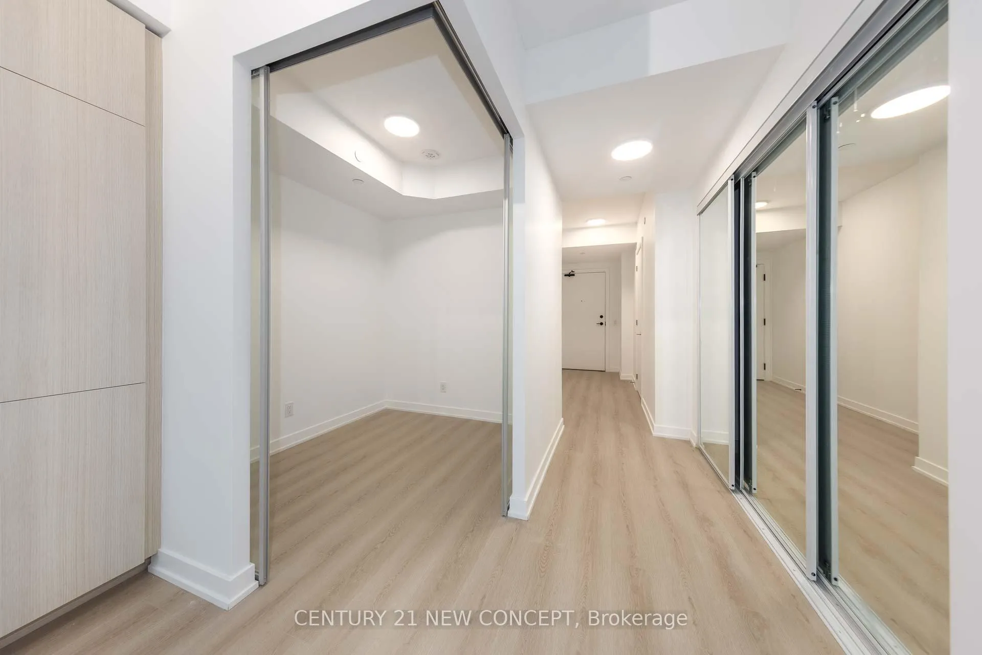 Photo 6 of Unit 307, 100 Queen Street E, Toronto, Church-Yonge Corridor — HOMEH
