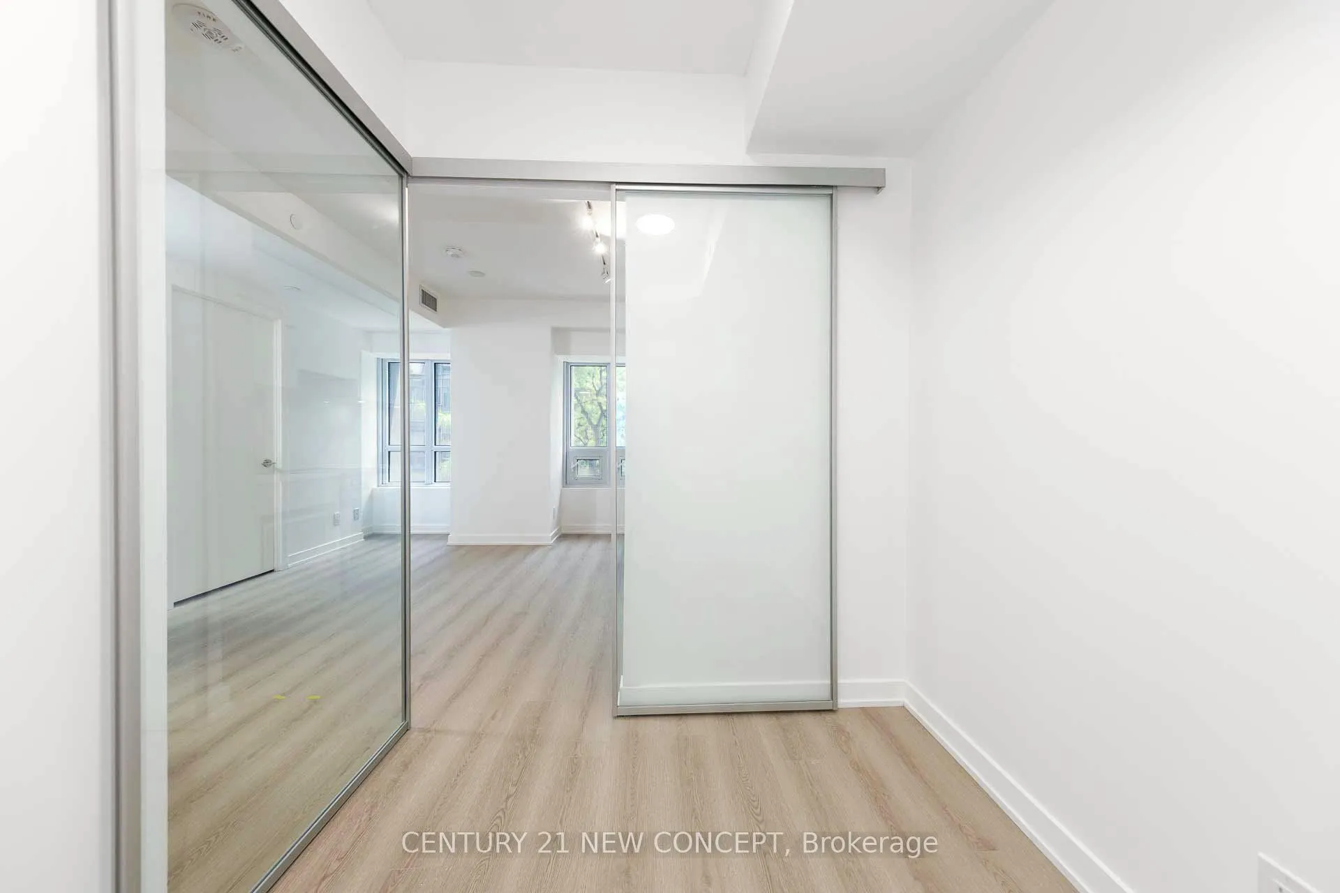 Photo 7 of Unit 307, 100 Queen Street E, Toronto, Church-Yonge Corridor — HOMEH