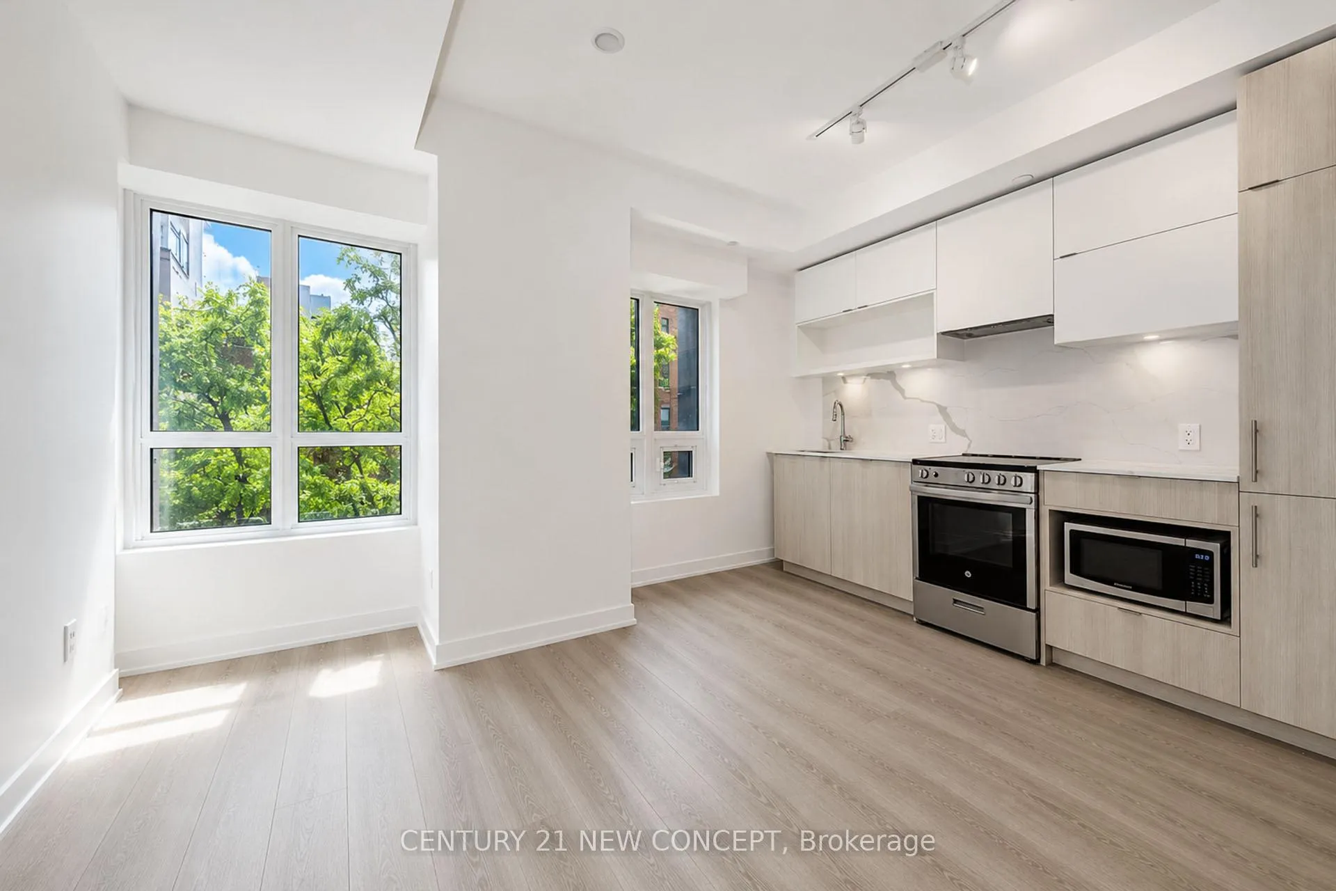 Photo 11 of Unit 307, 100 Queen Street E, Toronto, Church-Yonge Corridor — HOMEH