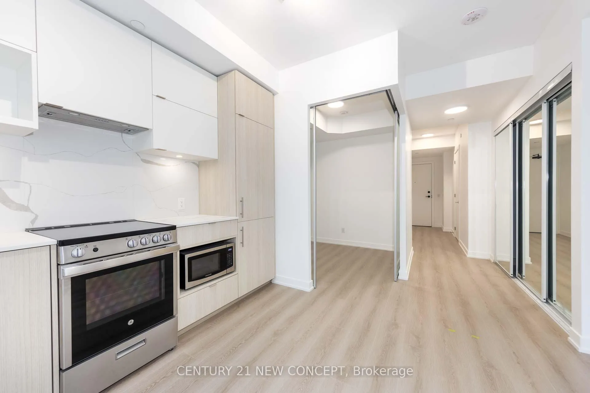 Photo 16 of Unit 307, 100 Queen Street E, Toronto, Church-Yonge Corridor — HOMEH