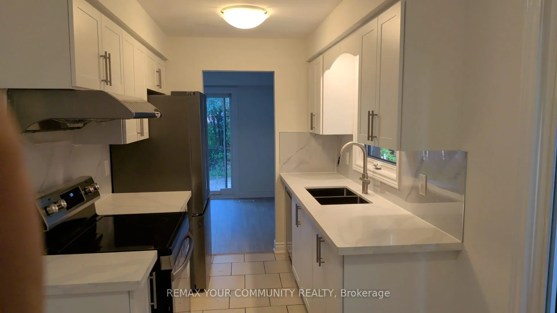 Photo 6 of 4 Malabar Crescent, Brampton, Central Park — HOMEH