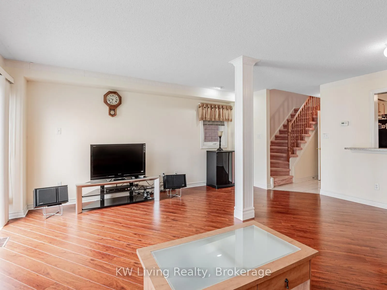 Photo 2 of 253 Milliken Meadows Drive, Markham, Milliken Mills West — HOMEH