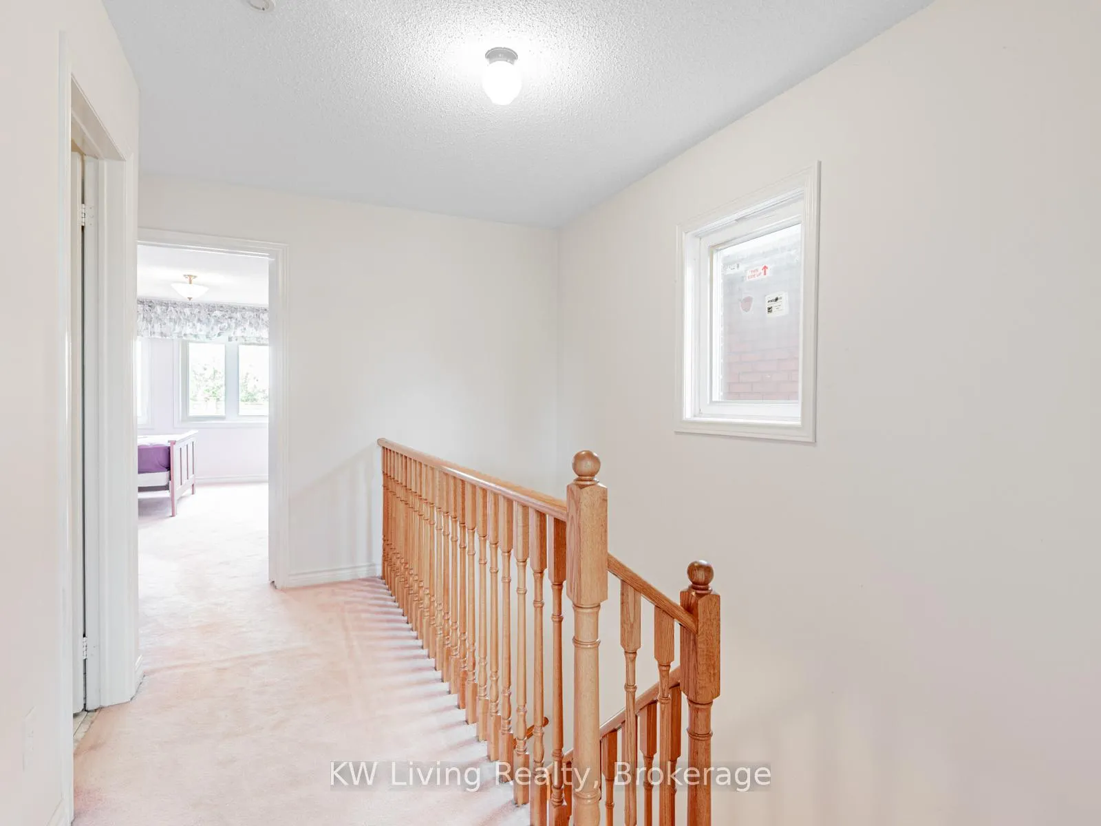 Photo 10 of 253 Milliken Meadows Drive, Markham, Milliken Mills West — HOMEH