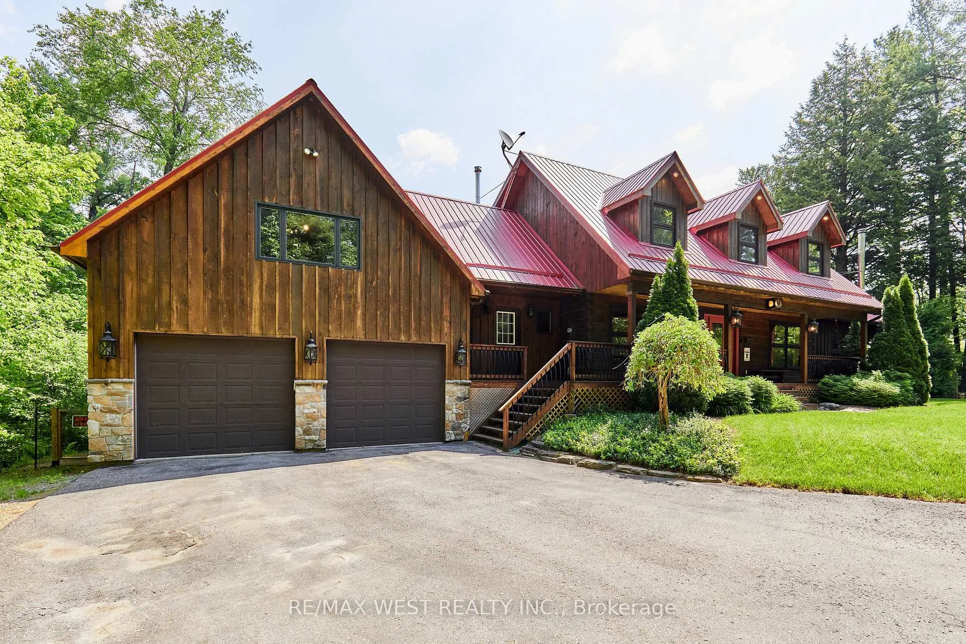 Photo 3 of 9 Sumac Court, Clarington, Rural Clarington — HOMEH