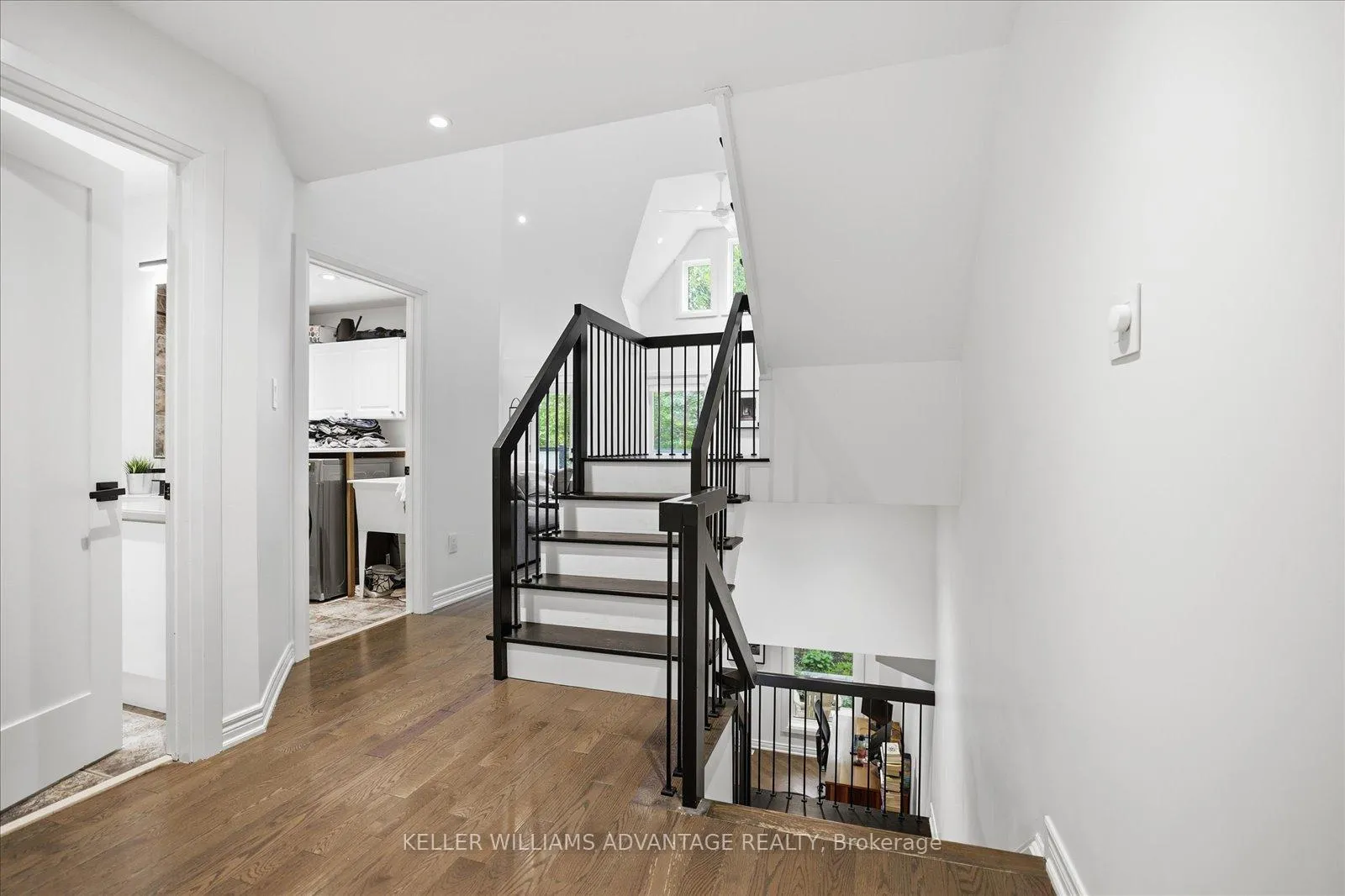 Photo 13 of Unit Main, 40 Sarah Ashbridge Avenue, Toronto, The Beaches — HOMEH