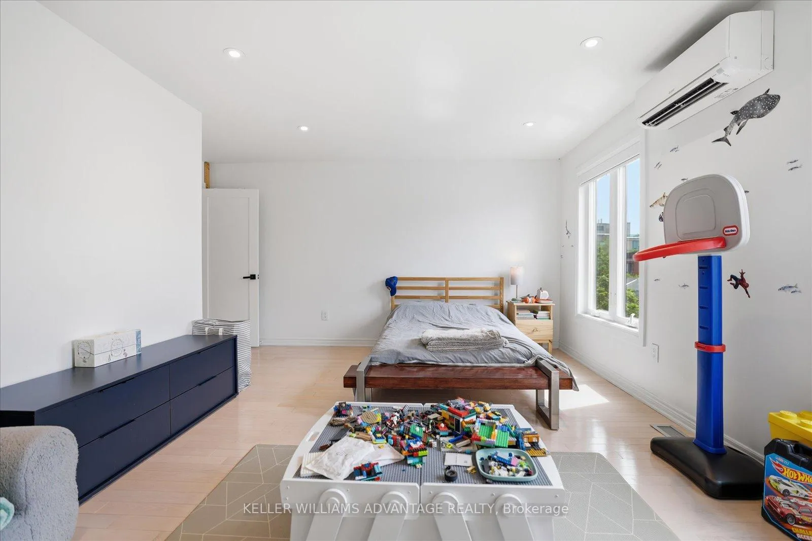 Photo 19 of Unit Main, 40 Sarah Ashbridge Avenue, Toronto, The Beaches — HOMEH