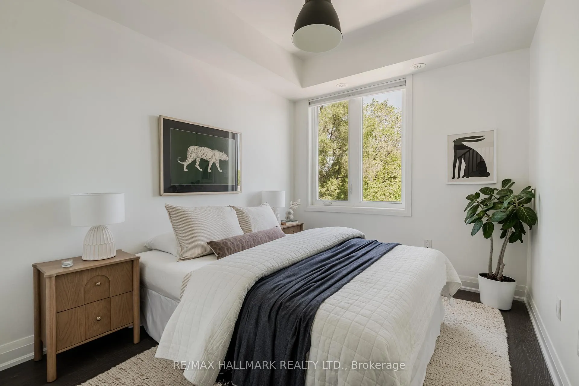 Photo 13 of Unit 15, 100 Coxwell Avenue, Toronto, Greenwood-Coxwell — HOMEH