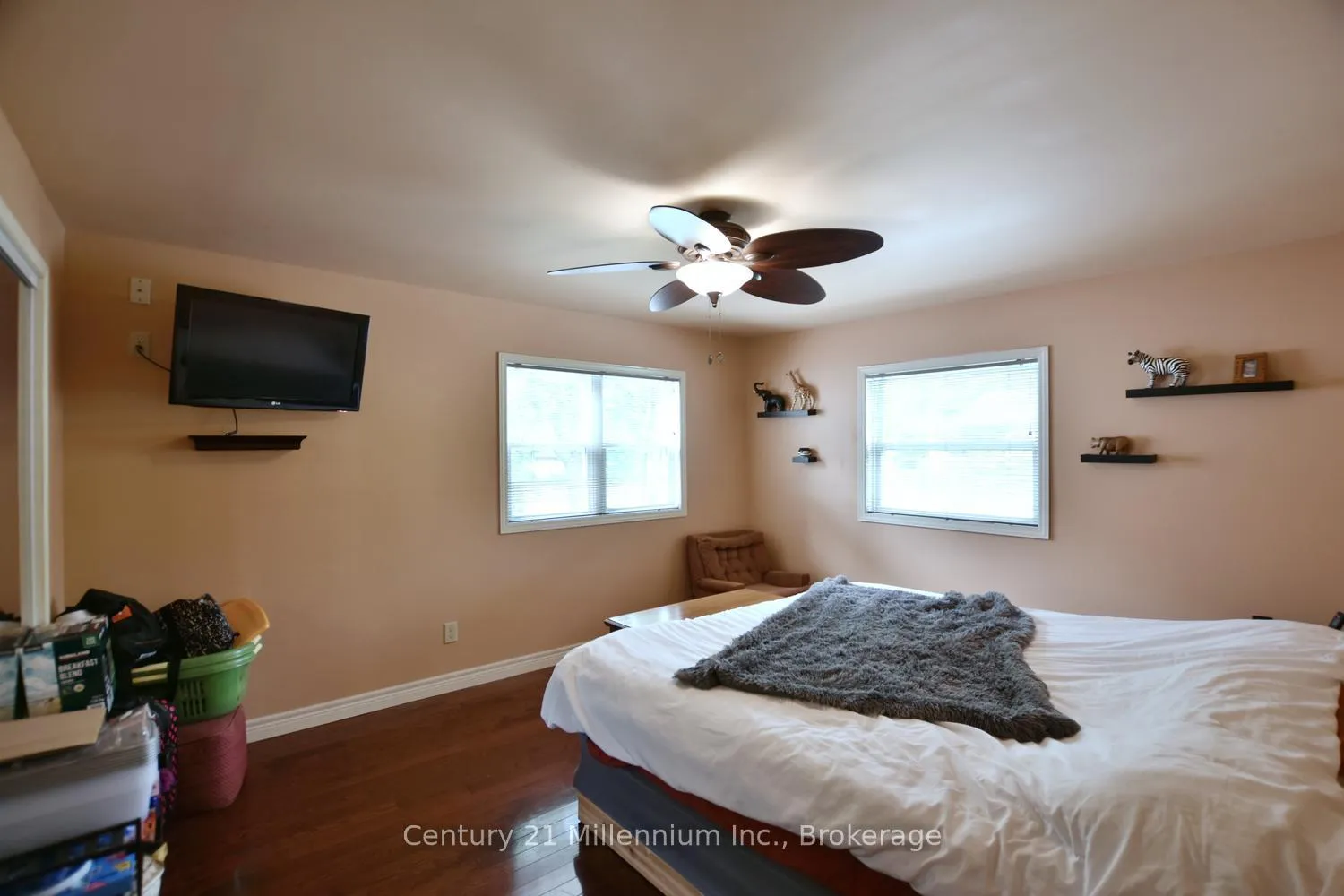 Photo 29 of 25 Berkely Street, Wasaga Beach — HOMEH