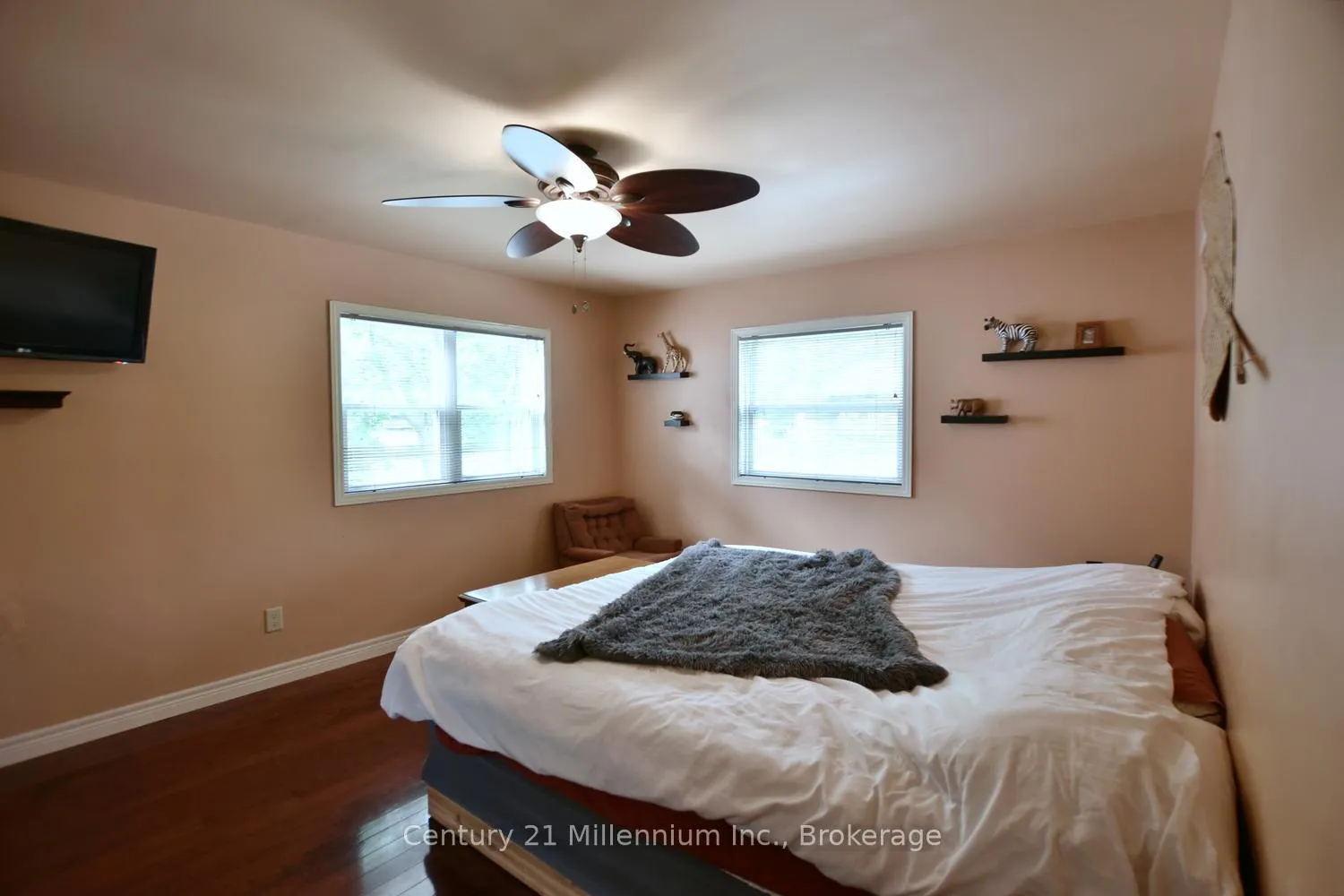 Photo 30 of 25 Berkely Street, Wasaga Beach — HOMEH