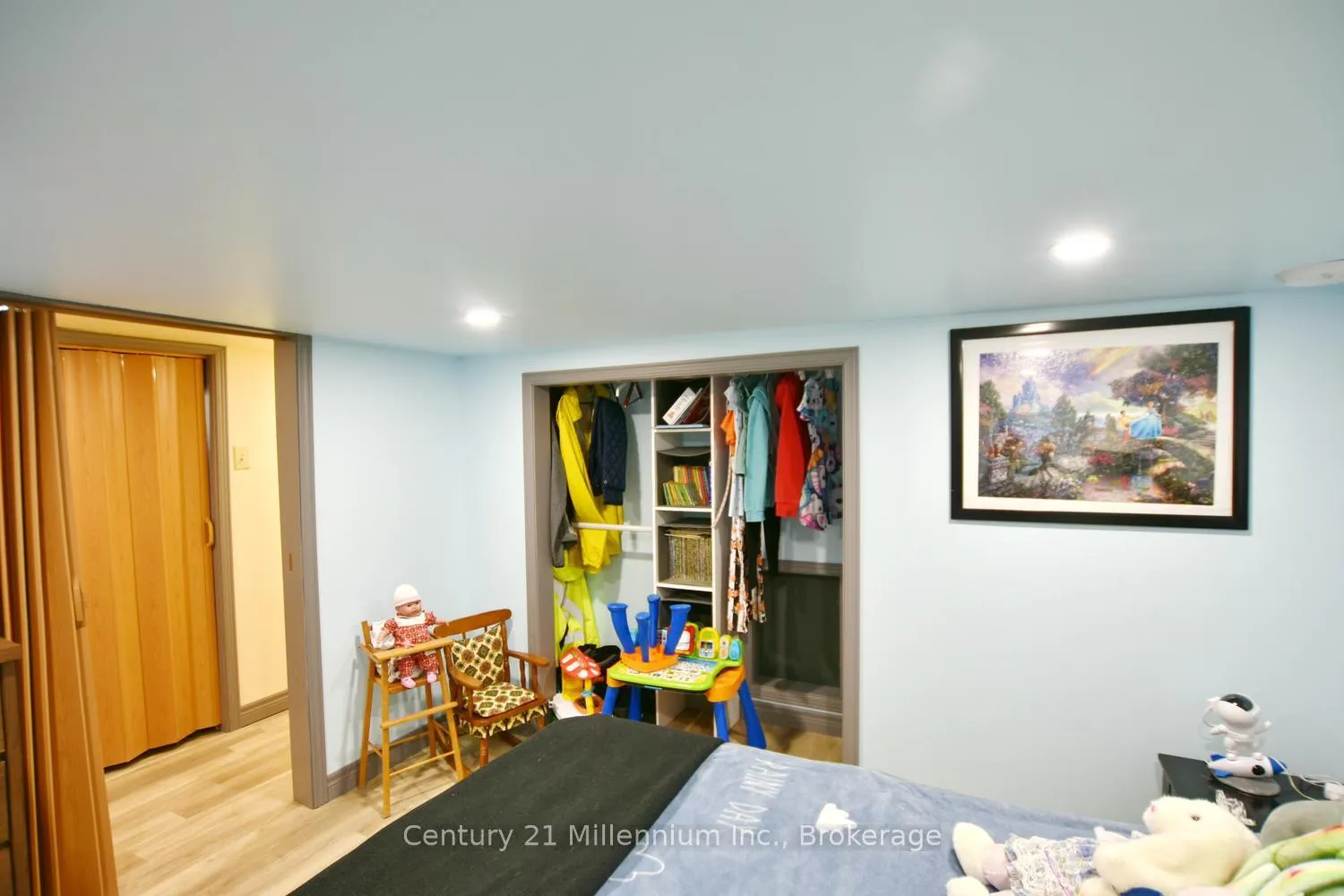 Photo 44 of 25 Berkely Street, Wasaga Beach — HOMEH