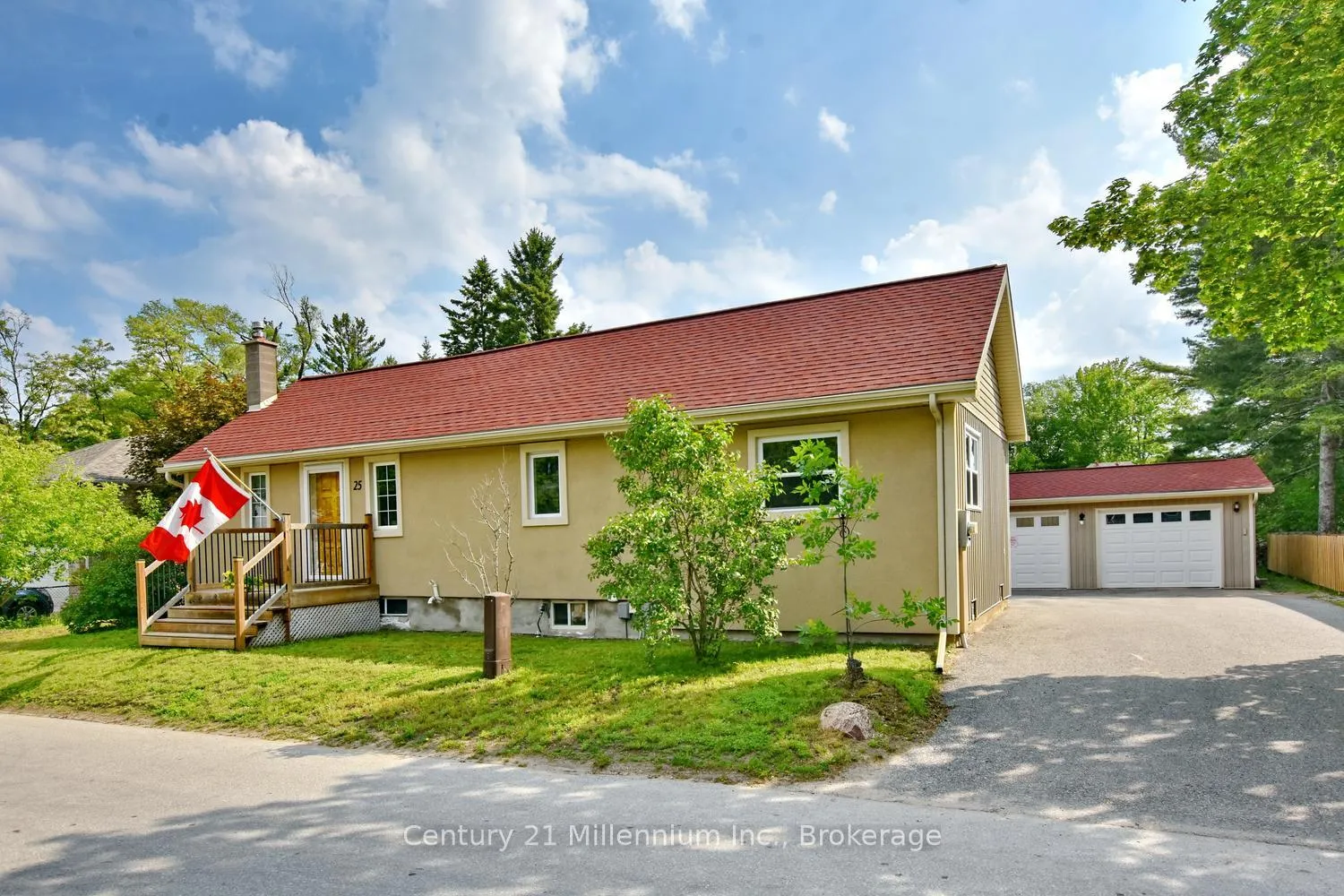 Photo 47 of 25 Berkely Street, Wasaga Beach — HOMEH
