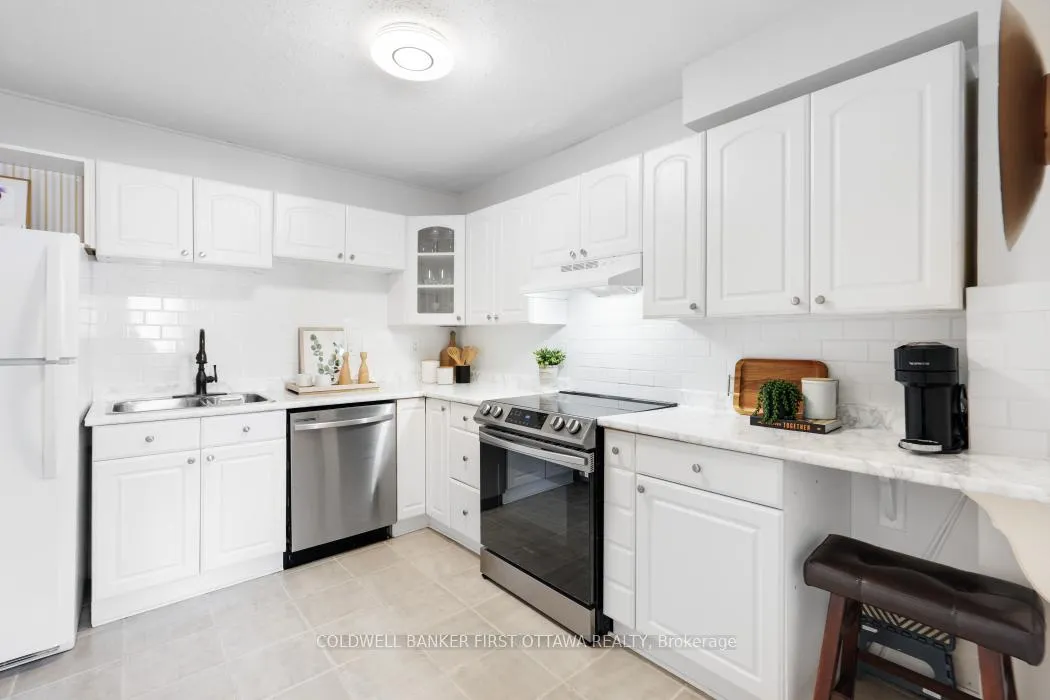 Photo 14 of 2682B Moncton Road, Ottawa, Queensway Terrace North — HOMEH
