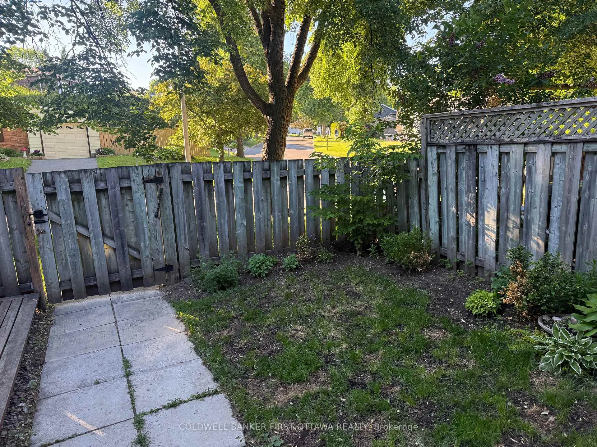 Photo 33 of 2682B Moncton Road, Ottawa, Queensway Terrace North — HOMEH