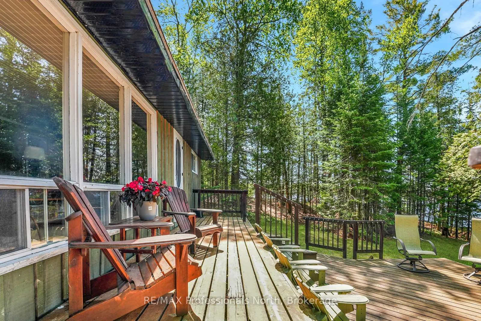 Photo 6 of 1275 Quartz Lane, Highlands East, Glamorgan — HOMEH