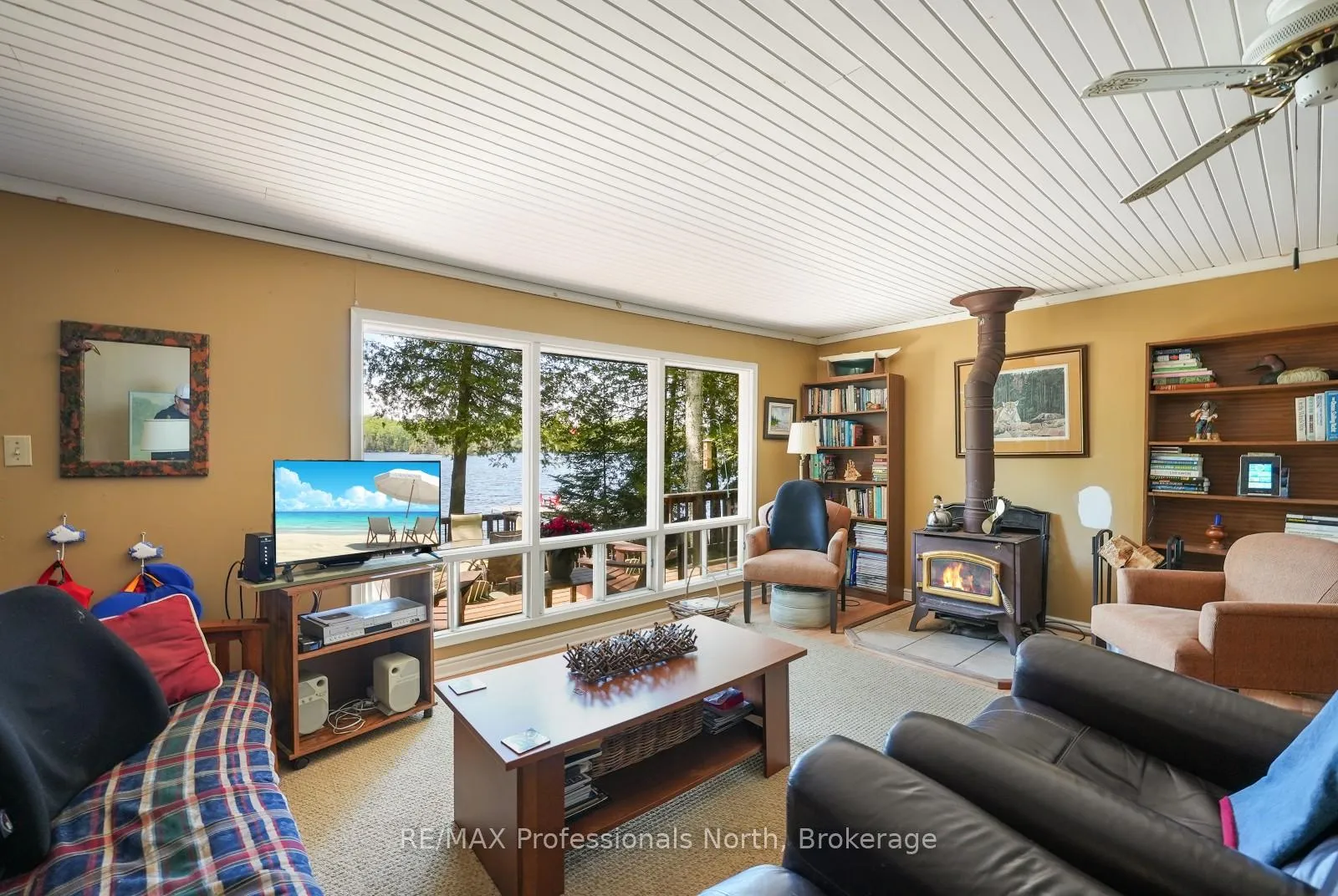 Photo 9 of 1275 Quartz Lane, Highlands East, Glamorgan — HOMEH